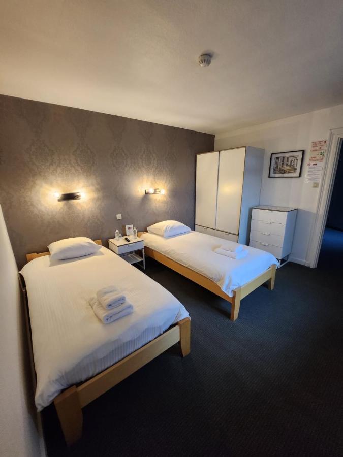 Hotel Francorchamps Pitlane Lodge מראה חיצוני תמונה